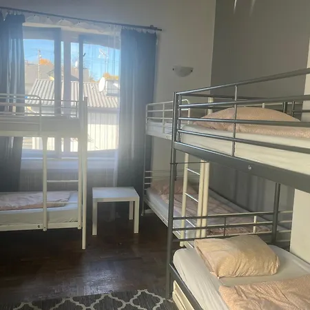 게스트하우스 4 Couples & 4 Friends