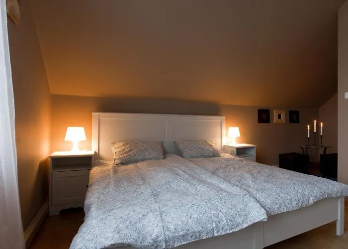 4 Couples & 4 Friends 2* 크라쿠프