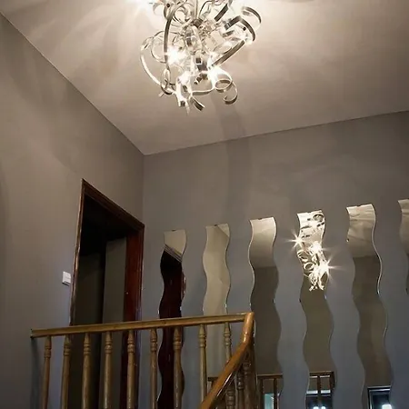 4 Couples & 4 Friends 크라쿠프