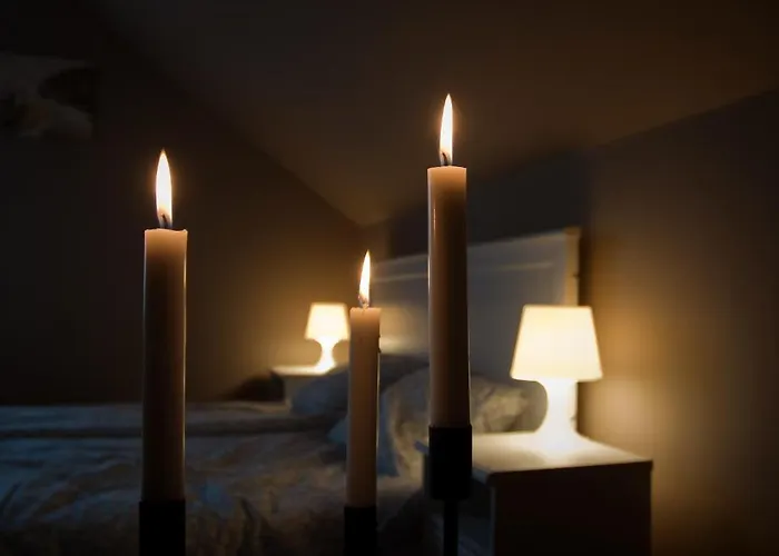 4 Couples & 4 Friends Guest house Krakow