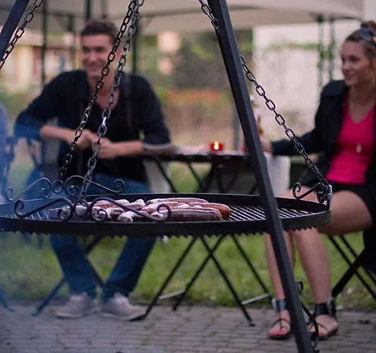 4 Couples & 4 Friends Krakau