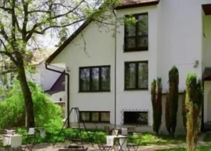 4 Couples & 4 Friends 2* Krakau