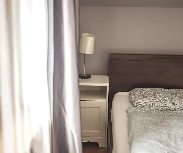 4 Couples & 4 Friends Kraków